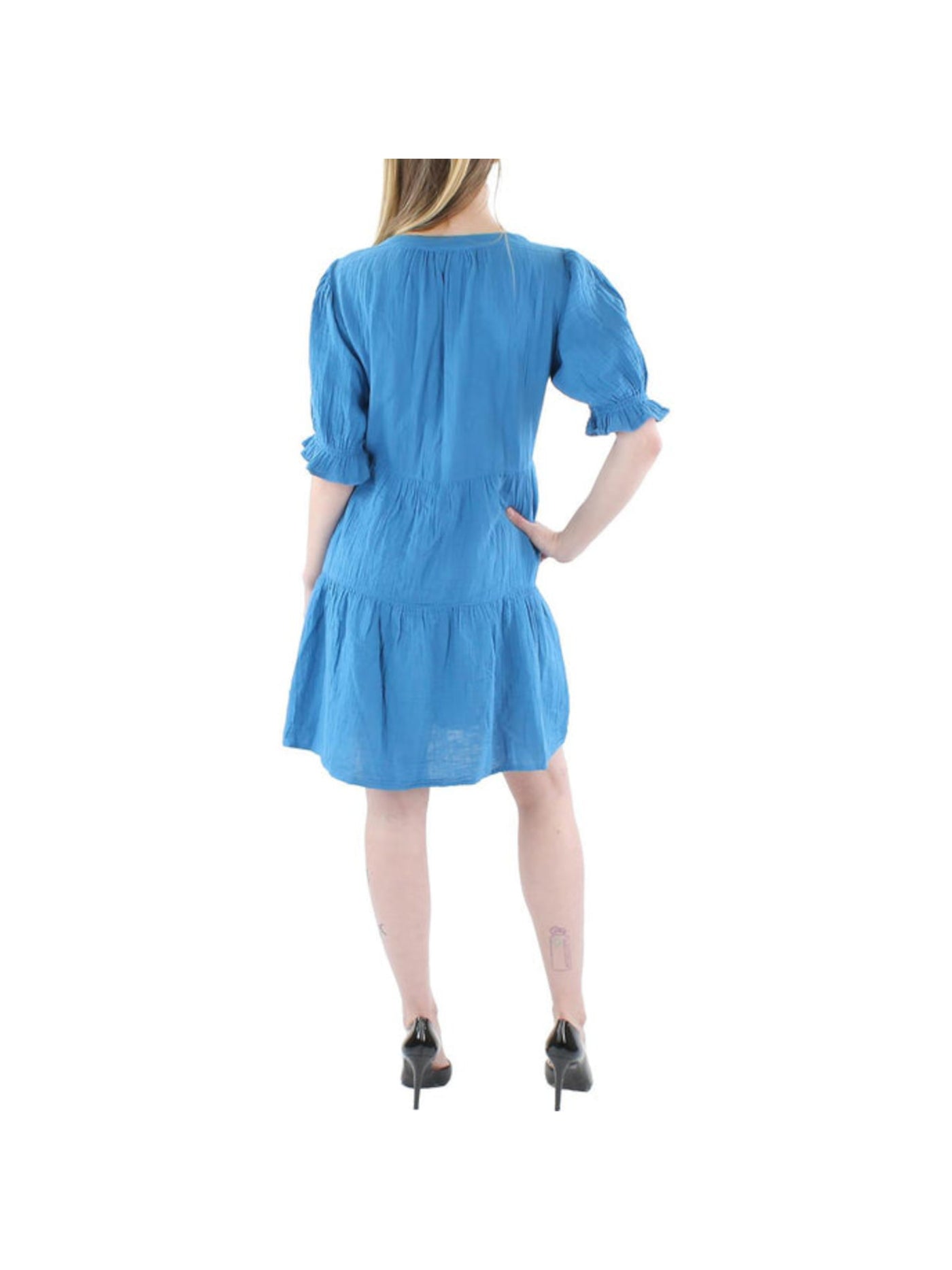 VELVET BY GRAHAM & SPENCER Womens Blue Textured Ruffled Cuffs Tiered Pullover Short Sleeve V Neck Above The Knee Shift Dress L