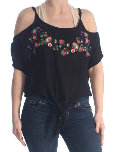 POLLY & ESTHER Womens Black Cold Shoulder Floral Embroidered Cold Shoulder Short Sleeve Scoop Neck Top
