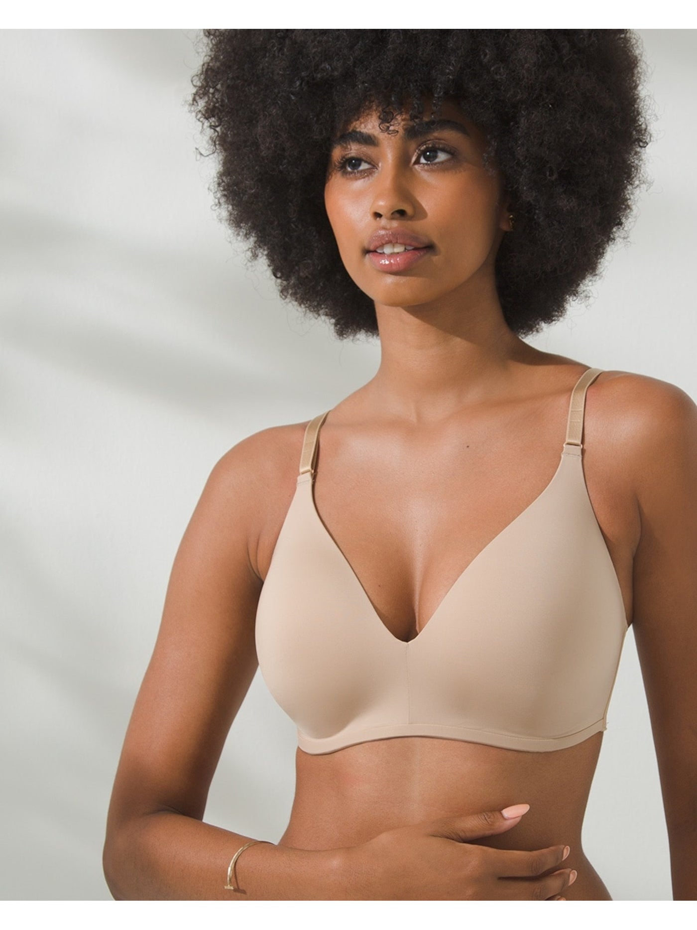 SOMA Intimates Beige Smoothing Invisible Edges Wireless Bra 34DD