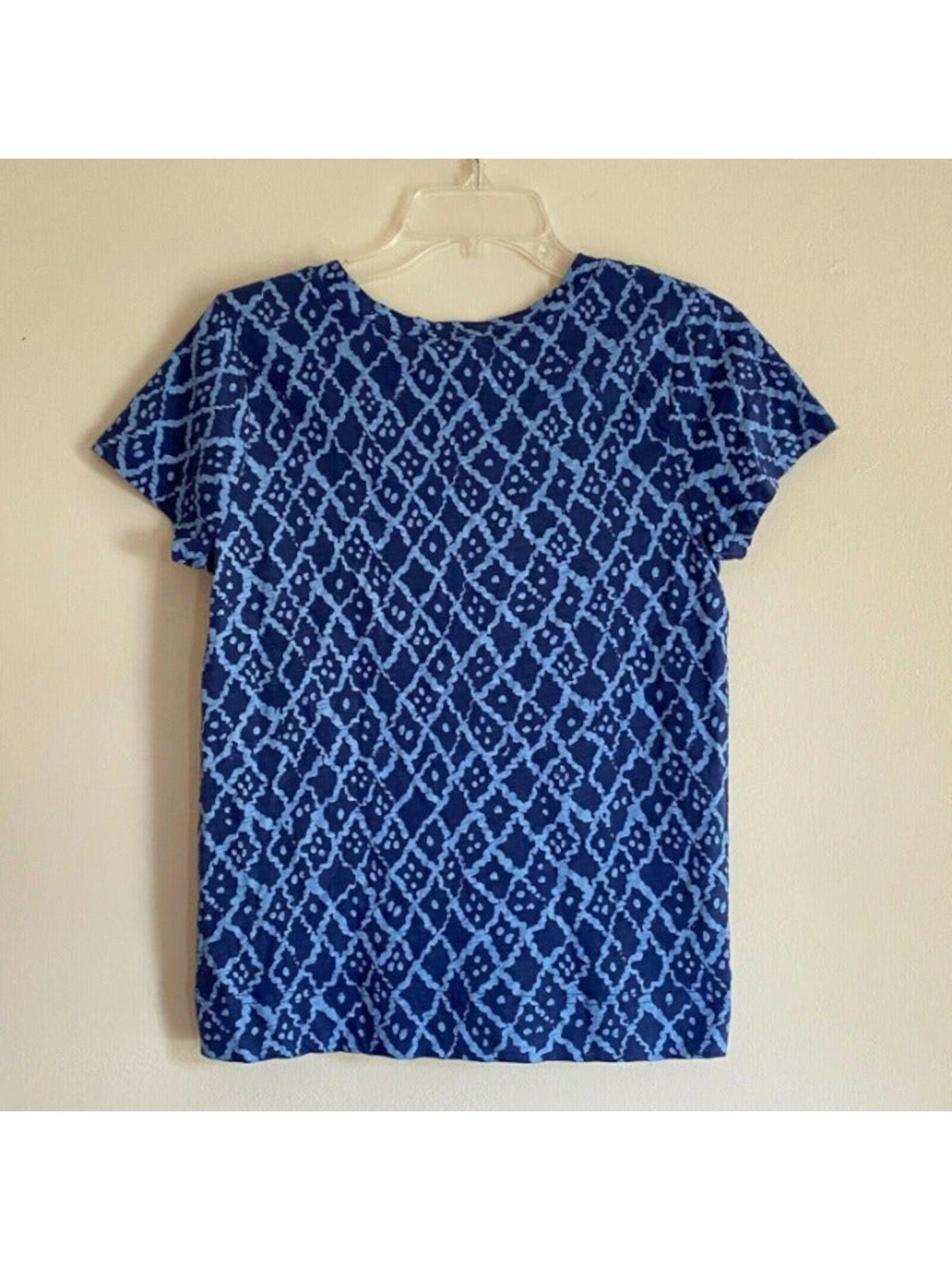 FRESH PRODUCE Womens Blue Pocketed Printed Short Sleeve V Neck T-Shirt SM
