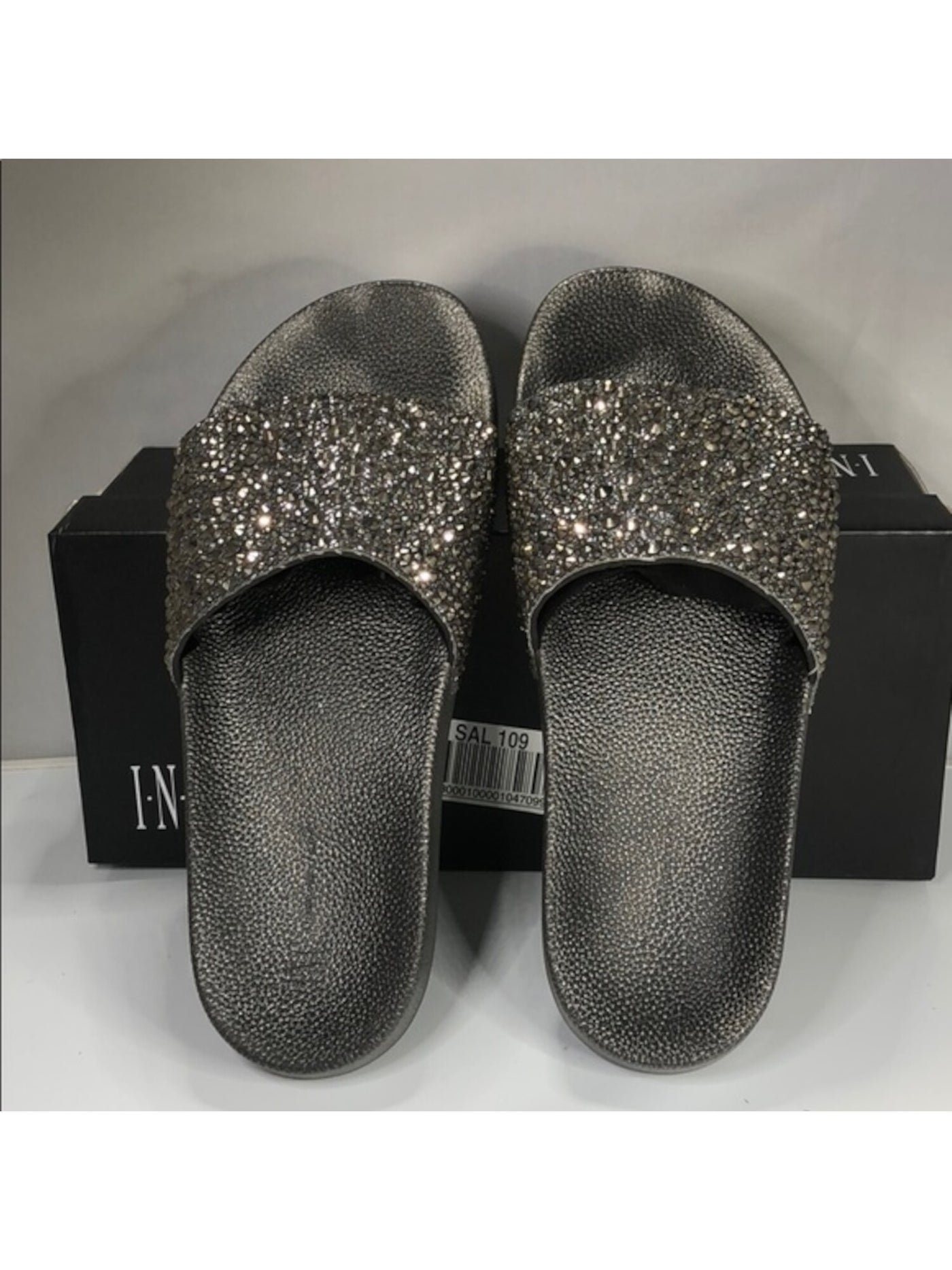 INC Womens Silver Pool Slides Rhinestone Metallic Peymin Round Toe Platform Slip On Slide Sandals 5 B