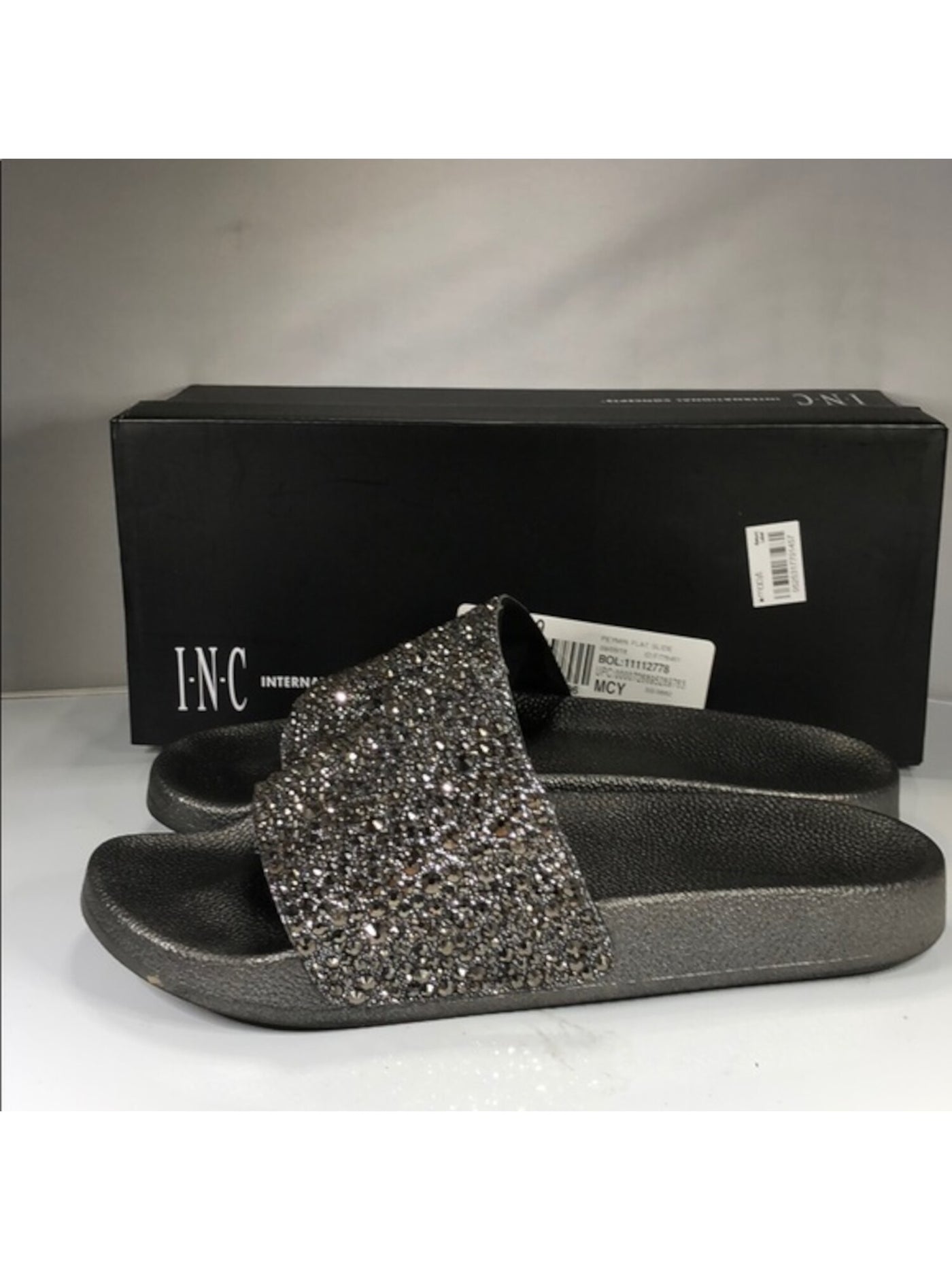 INC Womens Silver Pool Slides Rhinestone Metallic Peymin Round Toe Platform Slip On Slide Sandals 5 B