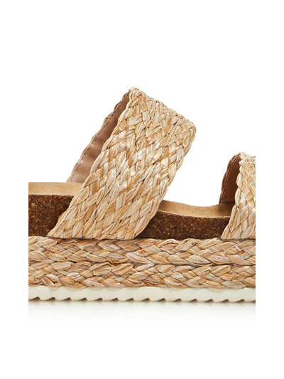 AQUA Womens Beige 1" Platform Raffia Strappy Woven Kimbo Round Toe Wedge Slip On Slide Sandals Shoes M