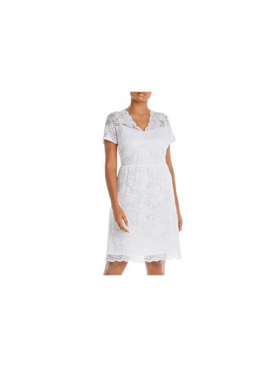 AQUA CURVE Womens Stretch Lace Zippered Scalloped Neck And Hem Lined Short Sleeve V Neck Above The Knee Party Sheath Dress
