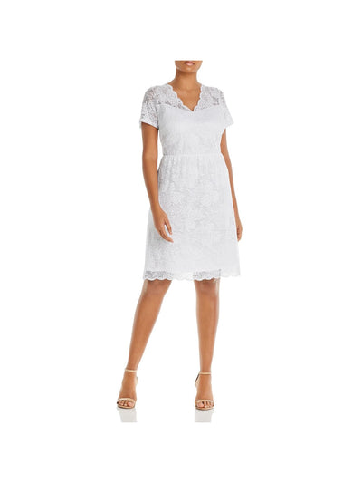 AQUA CURVE Womens Stretch Lace Zippered Scalloped Neck And Hem Lined Short Sleeve V Neck Above The Knee Party Sheath Dress