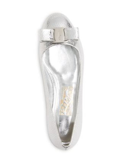 SALVATORE FERRAGAMO Womens Silver Lizard Embossed Bow Accent Padded Varina Round Toe Slip On Leather Ballet Flats 6.5