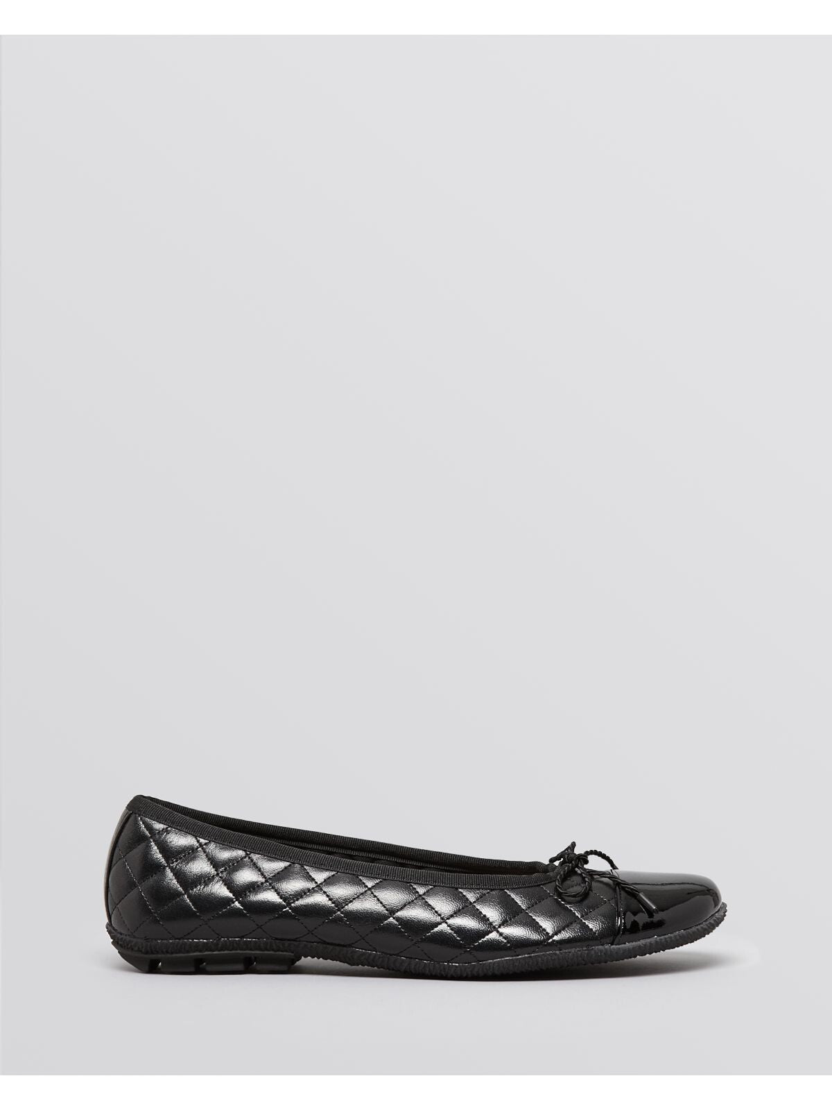 PAUL MAYER Womens Black Quilted Padded Cozy Cap Toe Slip On Dress Ballet Flats 5.5 M