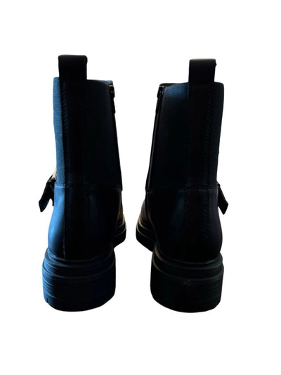 AQUA COLLEGE Womens Black 1" Platform Goring Buckle Ankle Strap Back Pull-Tab Zipper Accent Waterproof Grant Round Toe Block Heel Zip-Up Leather Moto 6.5
