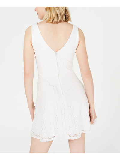 CITY STUDIO Womens White Lace Sleeveless Scoop Neck Mini Cocktail Sheath Dress Juniors 1
