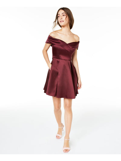 B DARLIN Womens Burgundy Short Sleeve Off Shoulder Mini Party Fit + Flare Dress 1\2