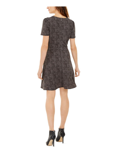 MICHAEL MICHAEL KORS Womens Gray Stretch Zippered Animal Print Short Sleeve V Neck Above The Knee A-Line Dress Petites PL
