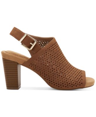 GIANI BERNINI Womens Beige Perforations Sling Strap Cushioned Adjustable Strap Jabril Almond Toe Block Heel Buckle Dress Shootie M