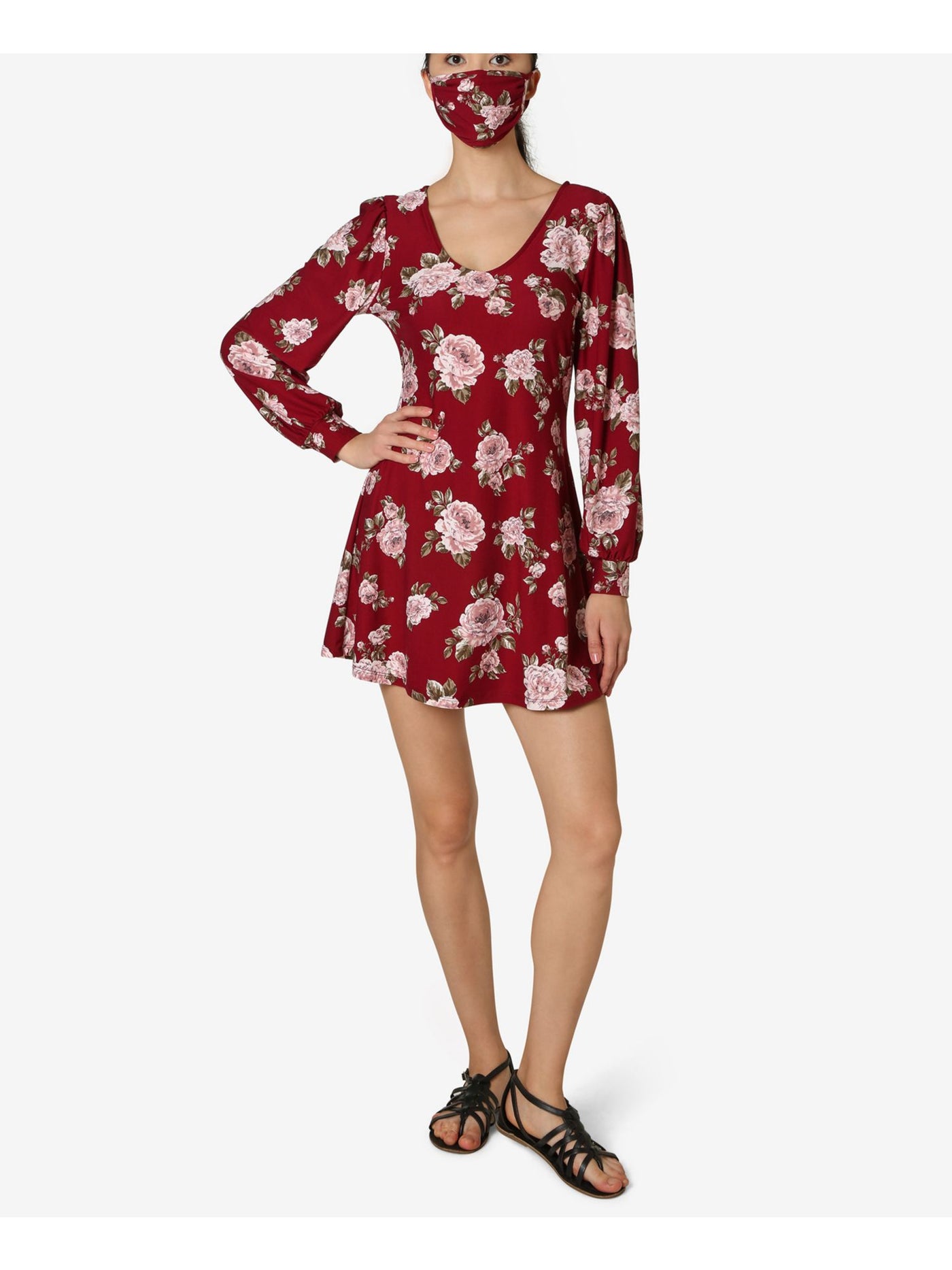 ULTRA FLIRT Womens Long Sleeve Scoop Neck Short Sheath Dress