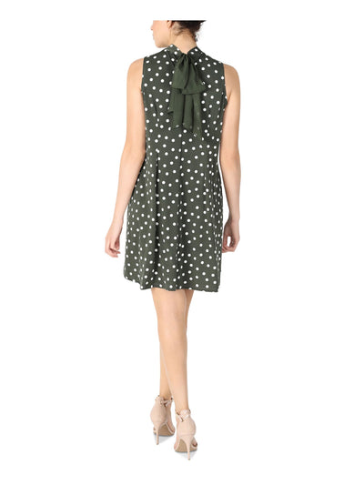SIGNATURE BY ROBBIE BEE Womens Green Stretch Polka Dot Sleeveless Mock Neck Above The Knee Party Shift Dress Petites PSM