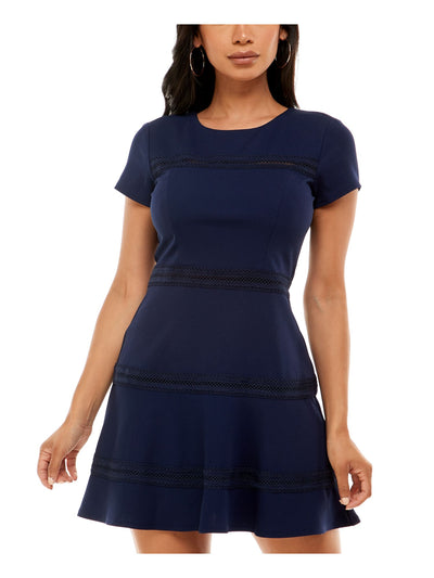 B DARLIN Womens Navy Stretch Zippered Lace-trim Scuba Crepe Short Sleeve Round Neck Mini Fit + Flare Dress 1\2